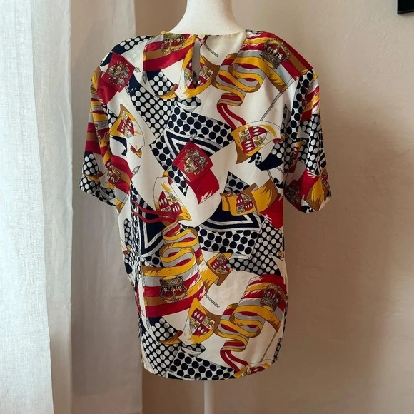 Red, Black, Gold Galinda Wans La Chine Petites Patterned Short Sleeve Top 12P - Picture 3 of 9